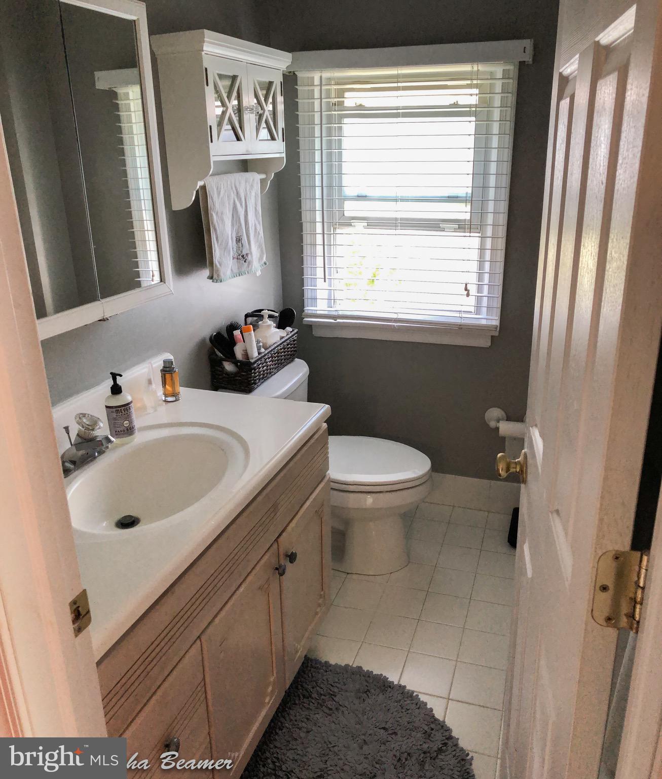 212 Allison Road Oreland, PA 19075 - Photo 12 of 21 Gallery Image 12