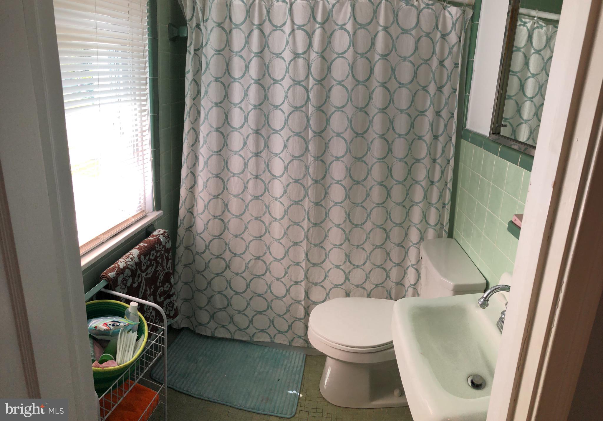 212 Allison Road Oreland, PA 19075 - Photo 15 of 21 Gallery Image 15
