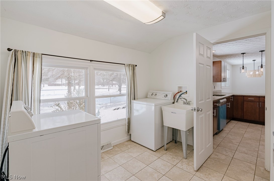4290 Brainard Road Chagrin Falls, OH 44022 - Photo 12 of 35 Gallery Image 12