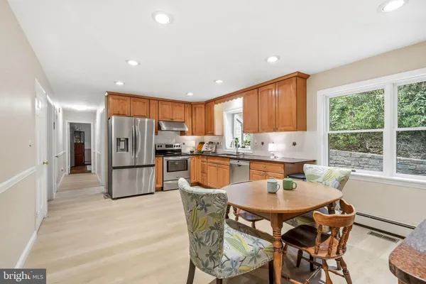 $1,177,000 | 407 Margo Lane, Berwyn, PA 19312