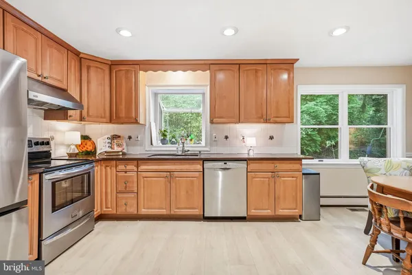 $1,177,000 | 407 Margo Lane, Berwyn, PA 19312
