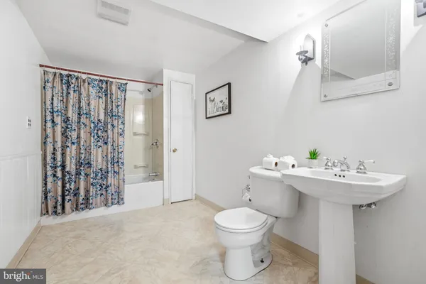 $1,177,000 | 407 Margo Lane, Berwyn, PA 19312