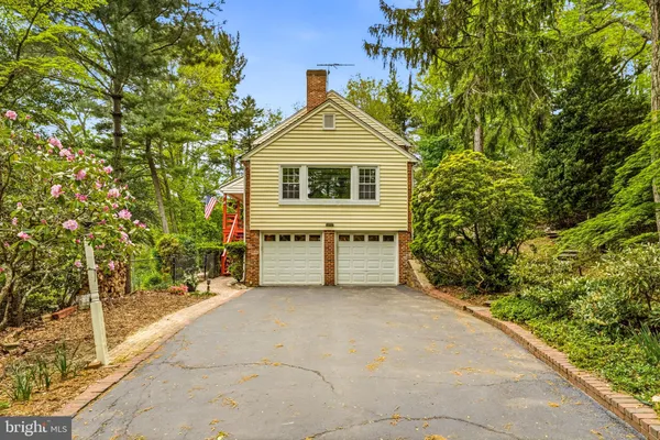$1,177,000 | 407 Margo Lane, Berwyn, PA 19312