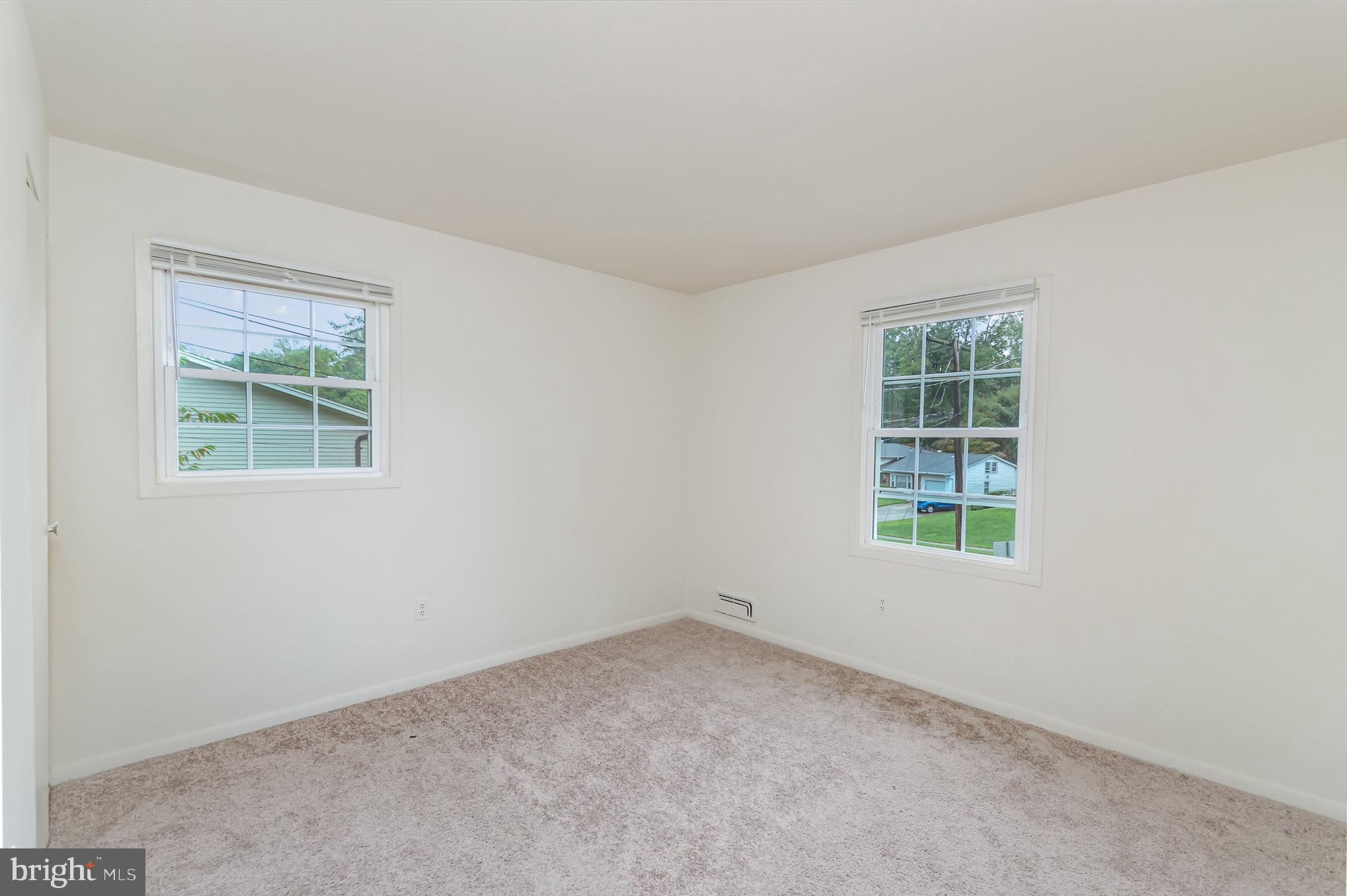 6307 Greeley Boulevard Springfield, VA 22152 - Photo 19 of 35