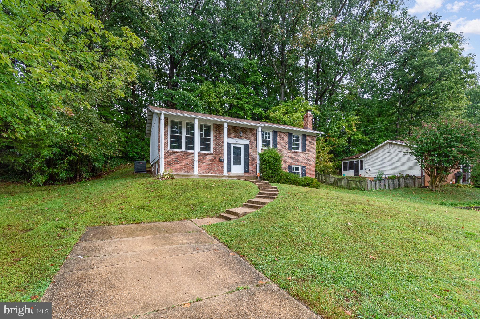 6307 Greeley Boulevard Springfield, VA 22152 - Photo 2 of 35