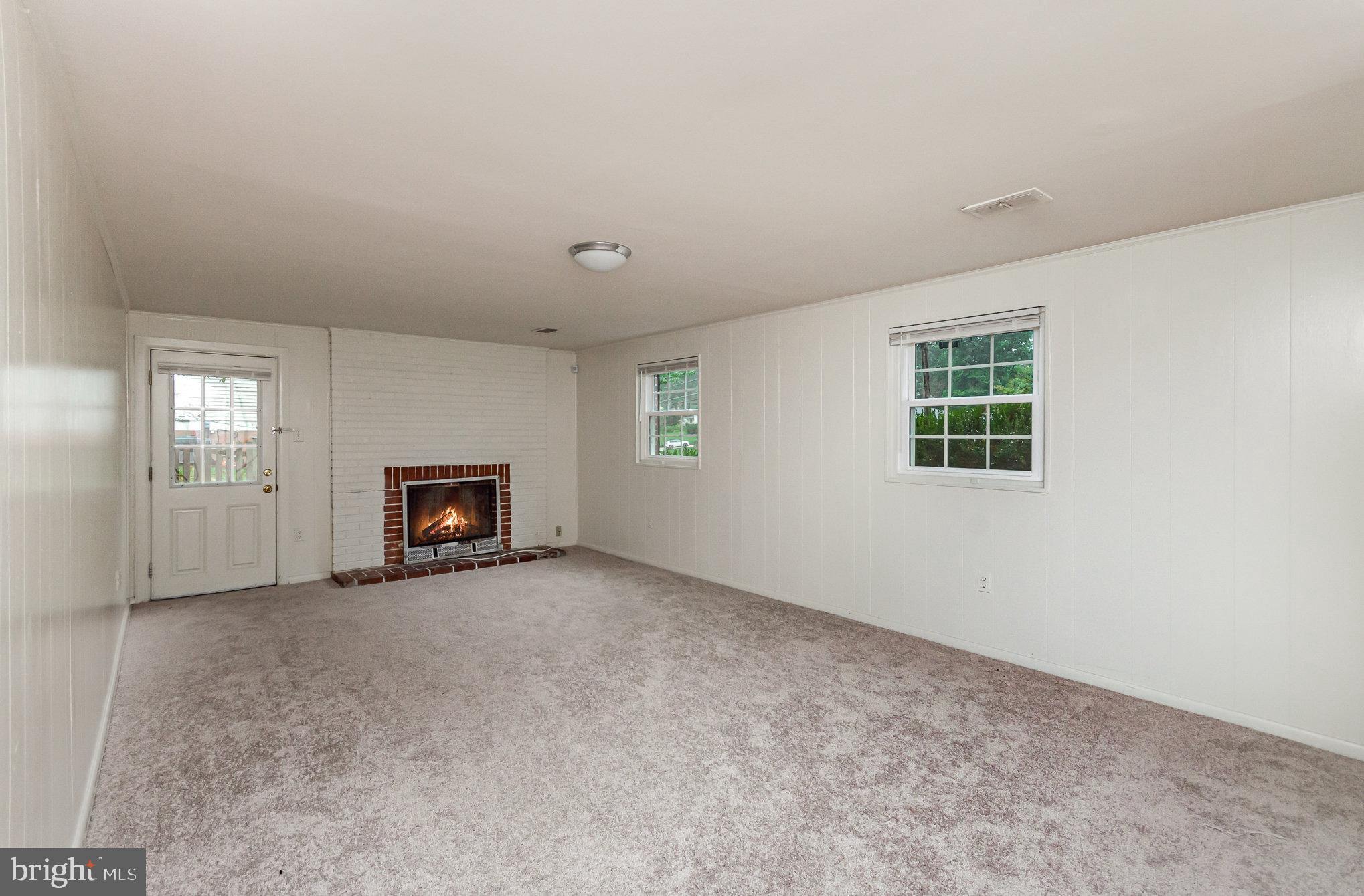 6307 Greeley Boulevard Springfield, VA 22152 - Photo 24 of 35