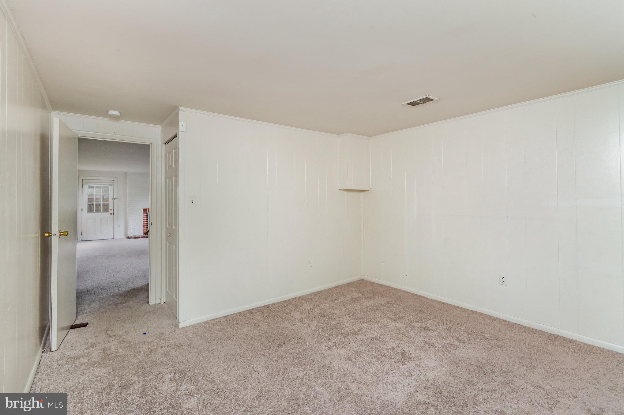 6307 Greeley Boulevard Springfield, VA 22152 - Photo 29 of 35