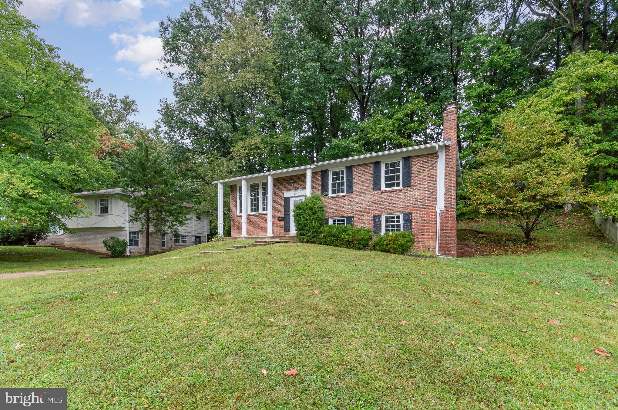 6307 Greeley Boulevard Springfield, VA 22152 - Photo 3 of 35