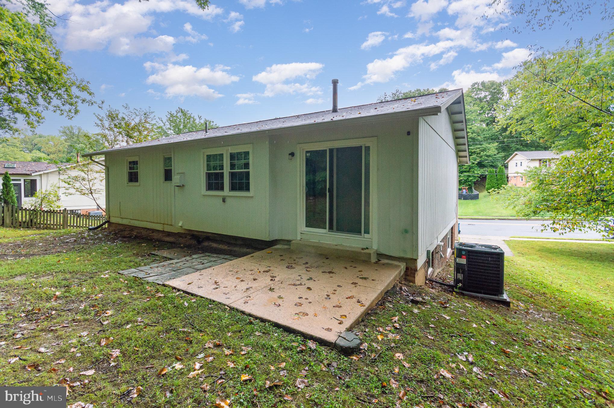 6307 Greeley Boulevard Springfield, VA 22152 - Photo 34 of 35