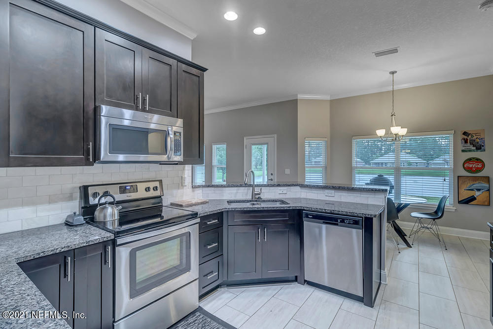 11127 Lothmore Road Jacksonville, FL 32221 - Photo 17 of 31 15