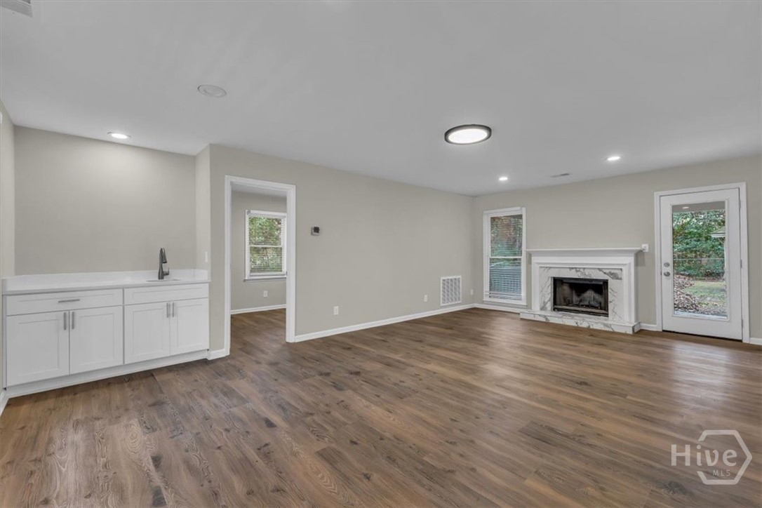 3 Windjammer Way Savannah, GA 31419 - Photo 8 of 58