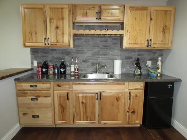 $415,000 | 1600 South Prairie Avenue, Fairmont, MN 56031