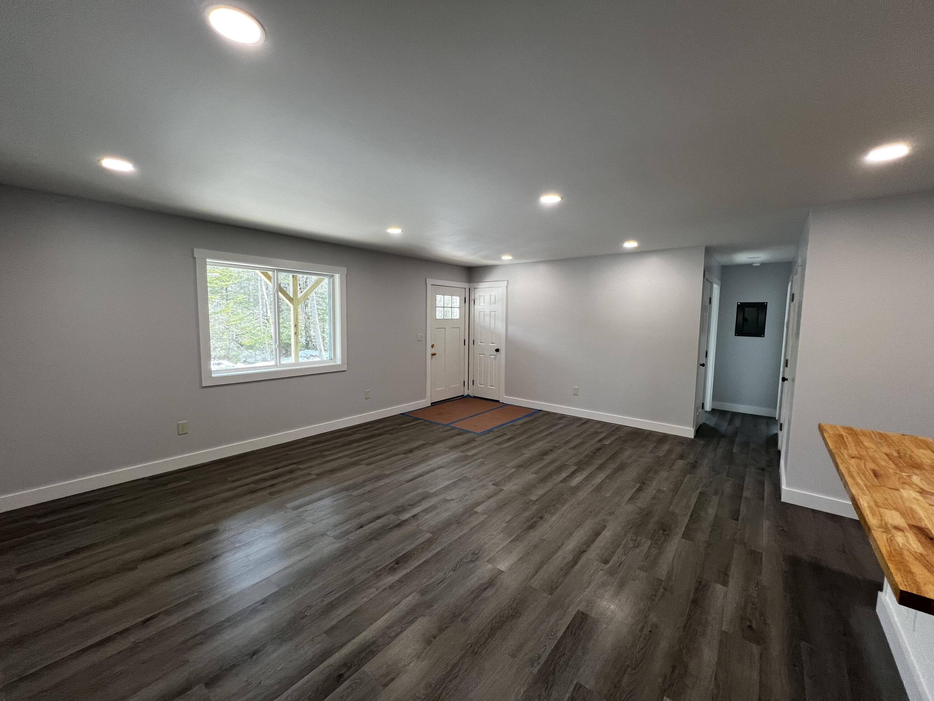 236 Bill Luce Road Washington, ME 04574 - Photo 11 of 43 Living Room