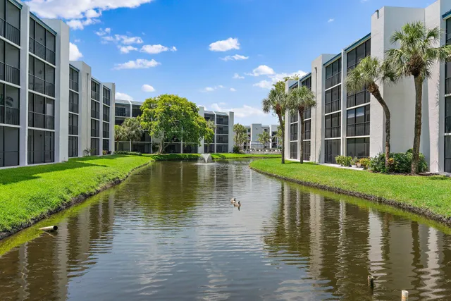 $297,000 | 1605 Highway 1, Unit D403, Jupiter, FL 33477