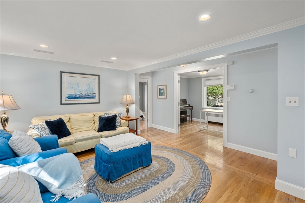 4 Granite Street Wellesley, MA 02482 - Photo 12 of 27