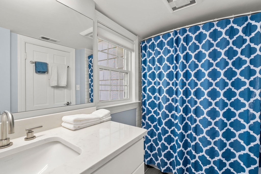 4 Granite Street Wellesley, MA 02482 - Photo 23 of 27