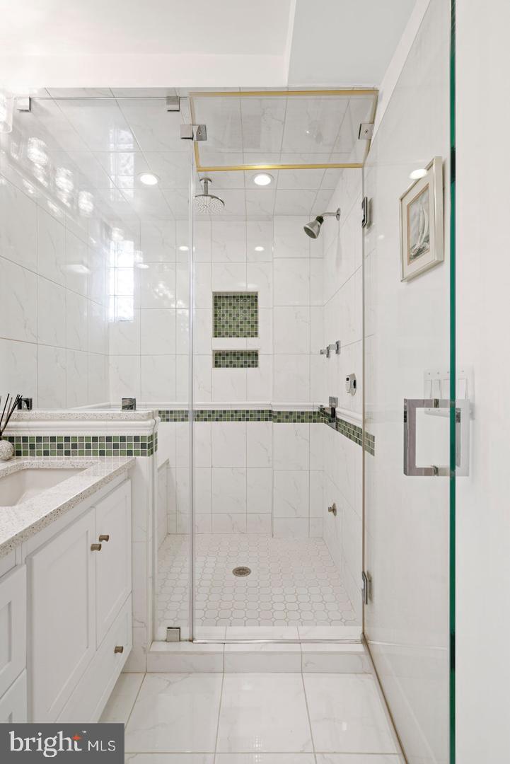 7006 Elkton Drive Springfield, VA 22152 - Photo 20 of 39