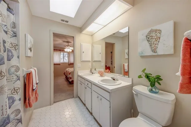 $599,500 | 3401 Avenida Madera, Unit B, Bradenton, FL 34210