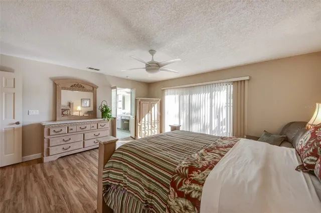 $599,500 | 3401 Avenida Madera, Unit B, Bradenton, FL 34210