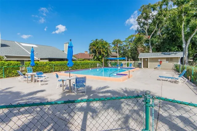 $599,500 | 3401 Avenida Madera, Unit B, Bradenton, FL 34210