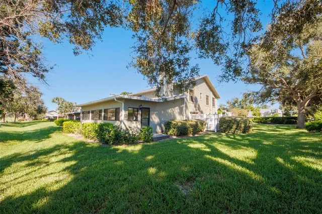 $599,500 | 3401 Avenida Madera, Unit B, Bradenton, FL 34210