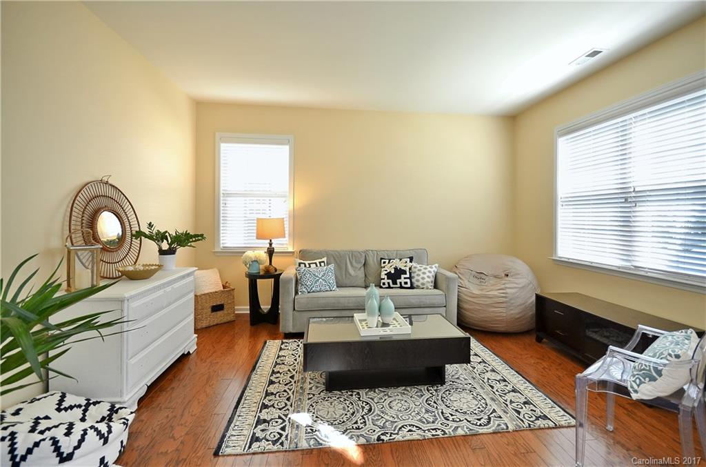 196 Roanoke Road, Unit 283 Fletcher, NC 28732 - Photo 4 of 24 Gallery Image 4