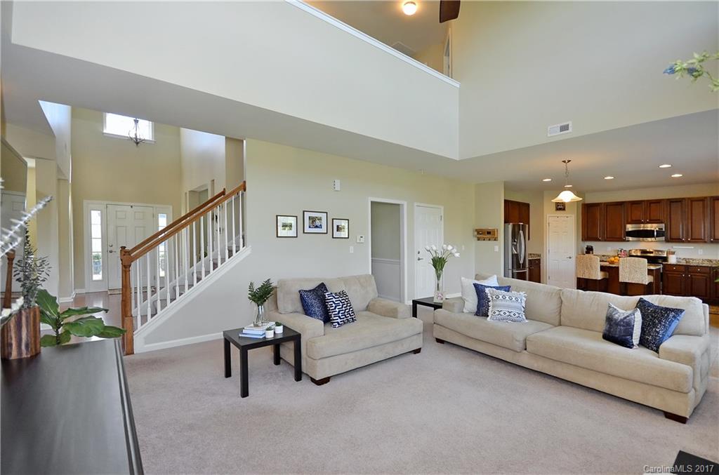 196 Roanoke Road, Unit 283 Fletcher, NC 28732 - Photo 9 of 24 Gallery Image 9