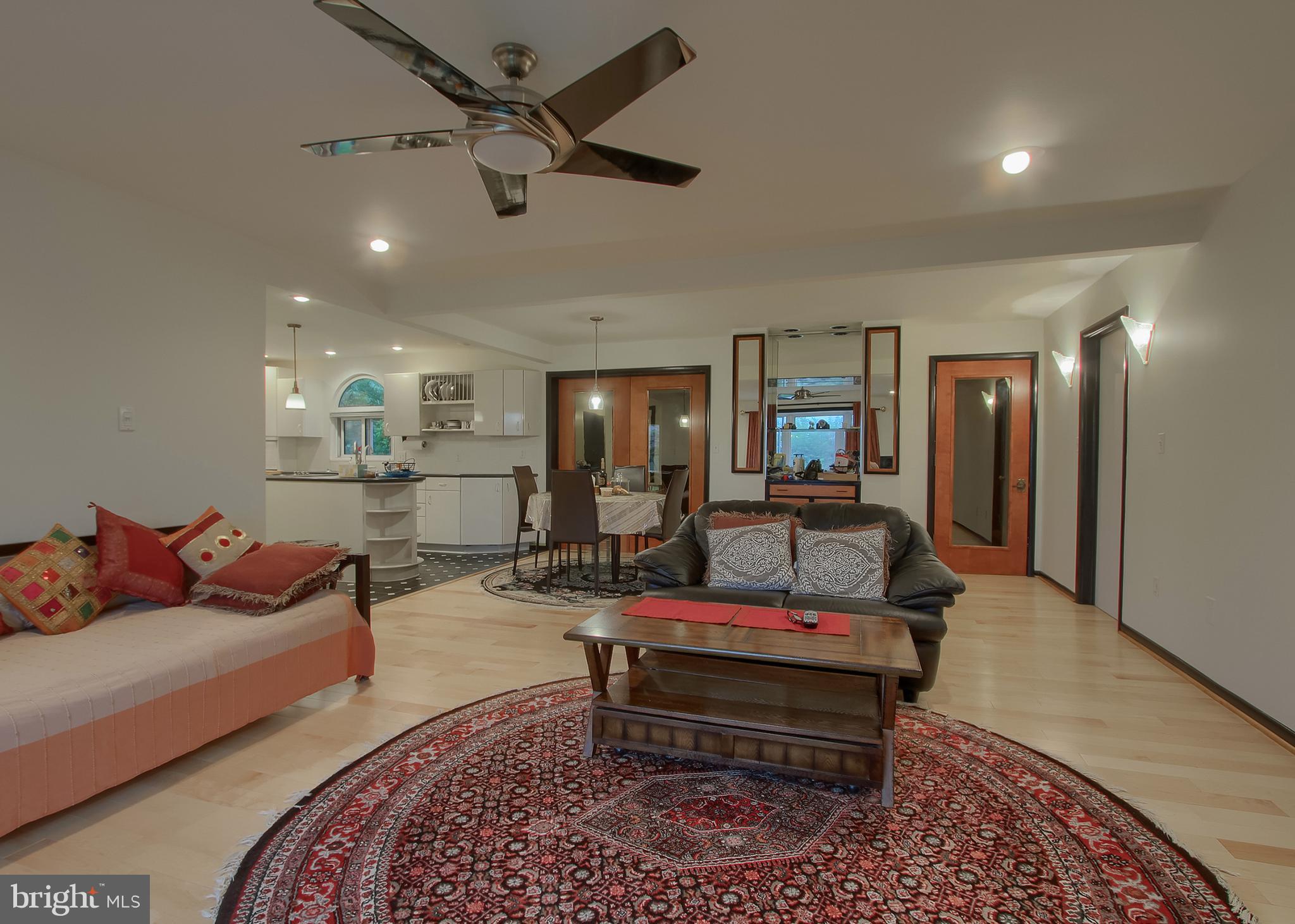 785 Null Road New Cumberland, PA 17070 - Photo 19 of 67 Family room