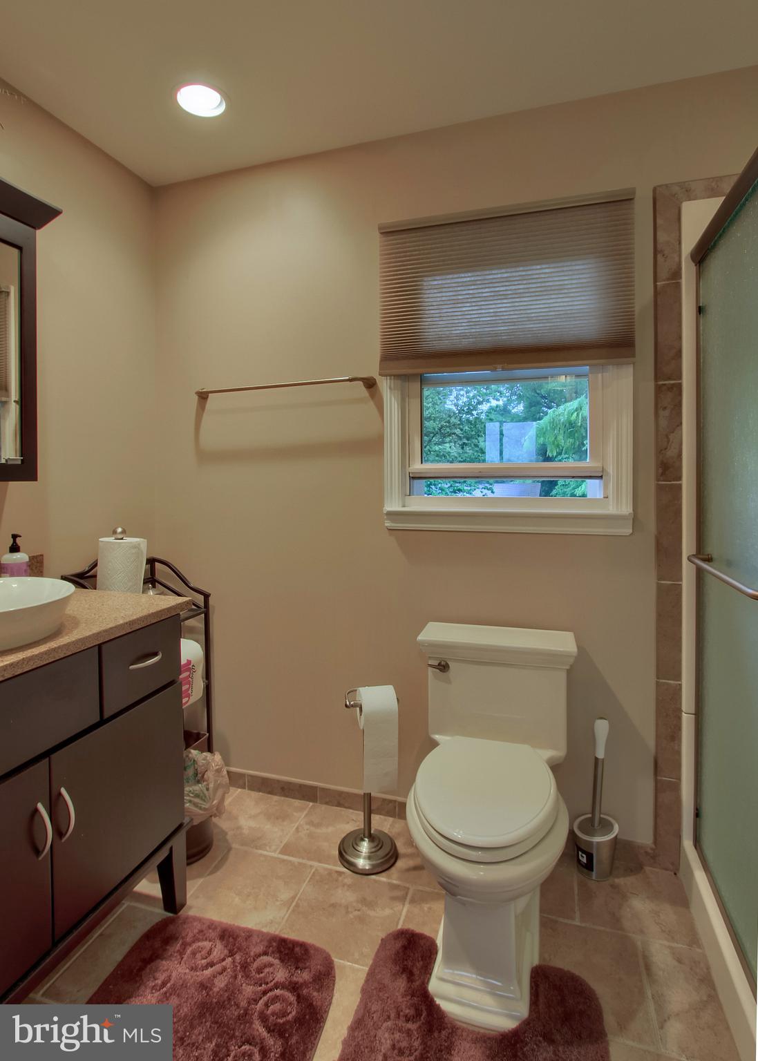 785 Null Road New Cumberland, PA 17070 - Photo 35 of 67 Family bathroom on 2nd floor