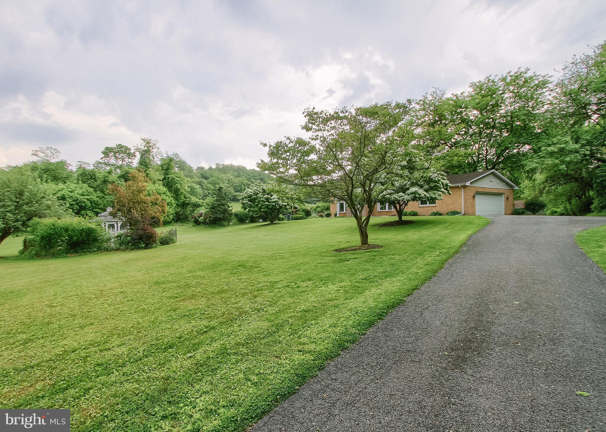 785 Null Road New Cumberland, PA 17070 - Photo 8 of 67 Gallery Image 8
