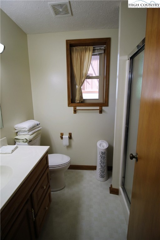 183 River Road Newland, NC 28657 - Photo 8 of 16 Gallery Image 8