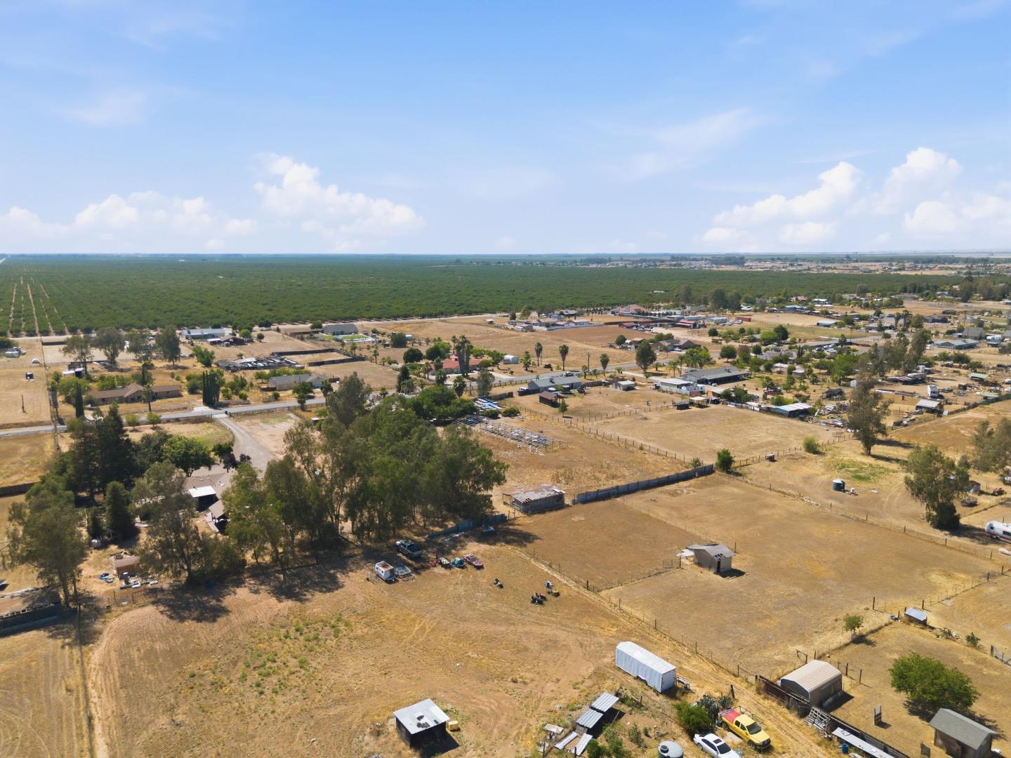20105 Olympia Road Madera, CA 93638 - Photo 26 of 32