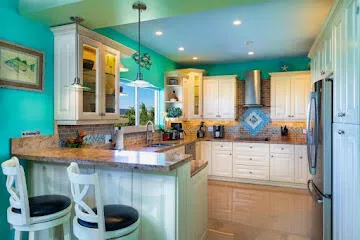 $3,395,000 | 411 Sombrero Beach Road, Marathon, FL 33050