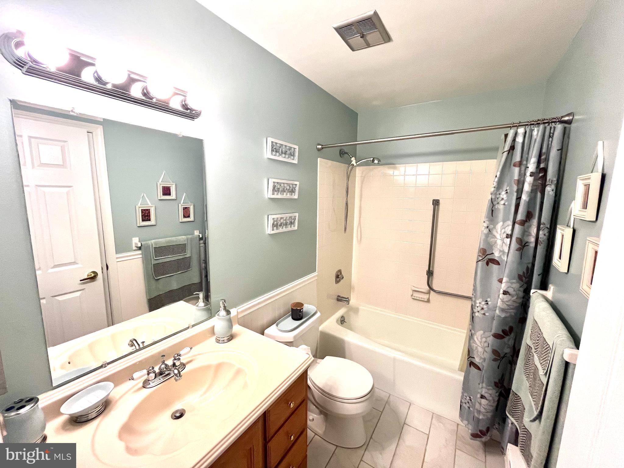 39 Dogwood Road Manahawkin, NJ 08050 - Photo 17 of 29 Gallery Image 17