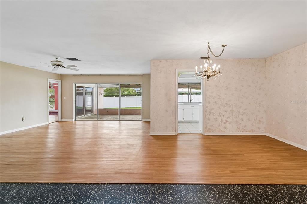 14363 Neptune Road Seminole, FL 33776 - Photo 4 of 65
