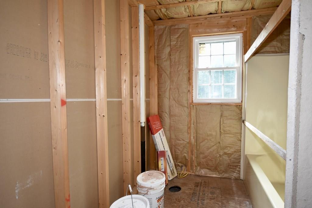 53 Acushnet Road Mattapoisett, MA 02739 - Photo 16 of 20 Gallery Image 16