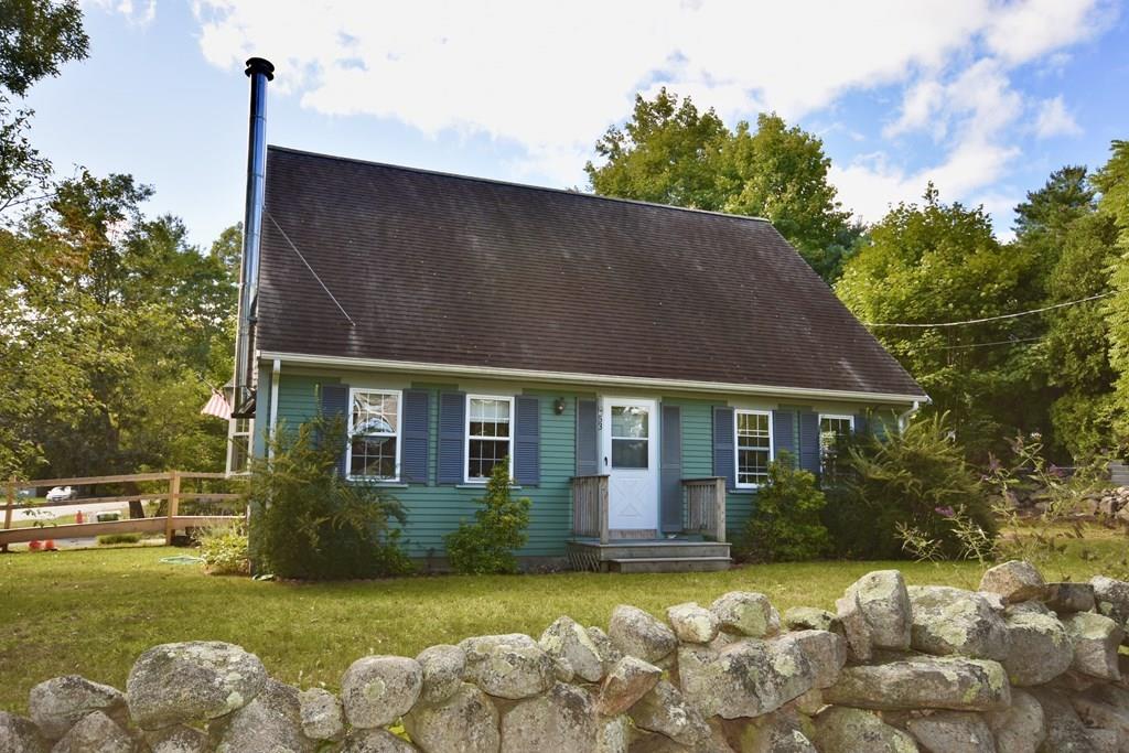 53 Acushnet Road Mattapoisett, MA 02739 - Photo 18 of 20 Gallery Image 18