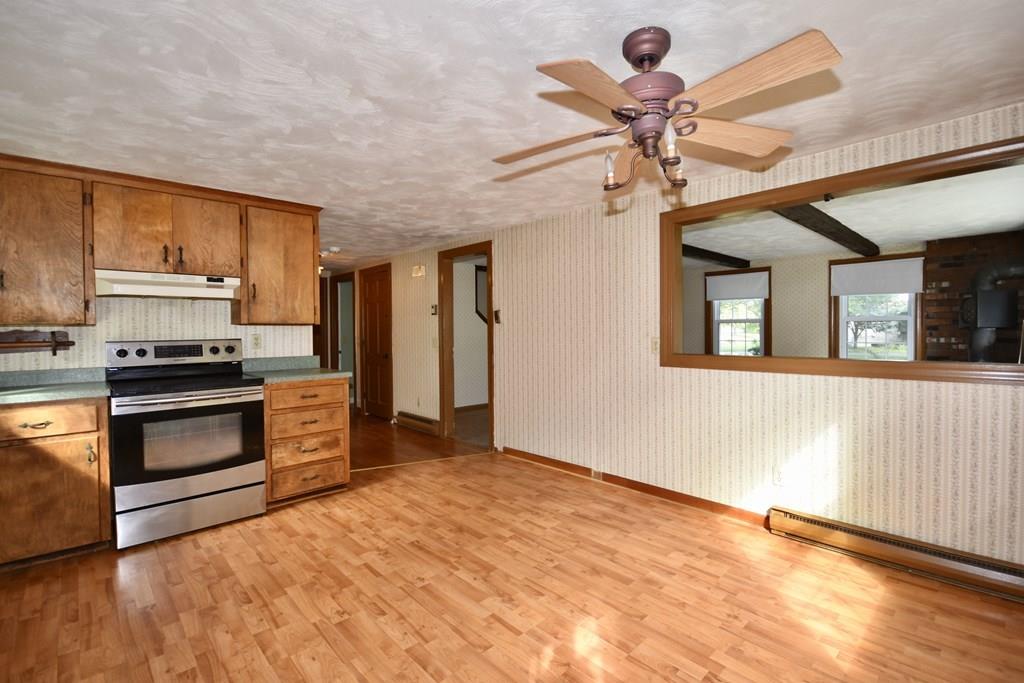 53 Acushnet Road Mattapoisett, MA 02739 - Photo 2 of 20 Gallery Image 2