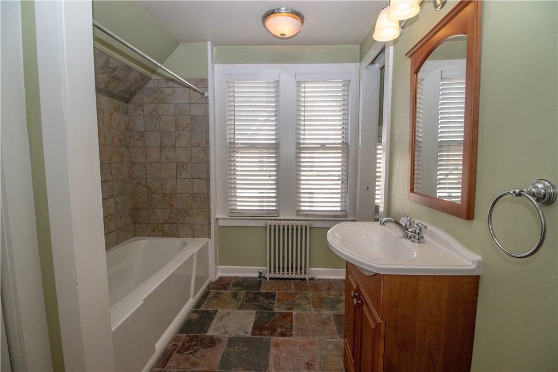 17 Spring Street Westerly, RI 02891 - Photo 12 of 29