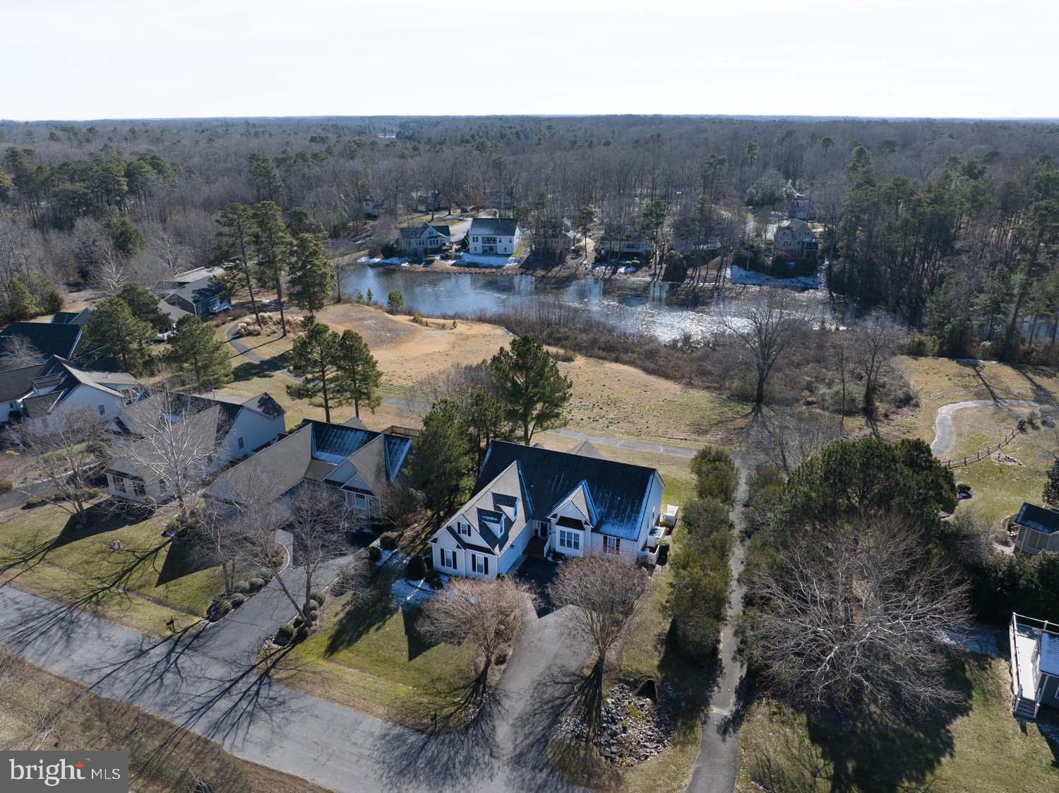 464 Middle Gate Irvington, VA 22480 - Photo 37 of 46 an aerial view of a house with a yard