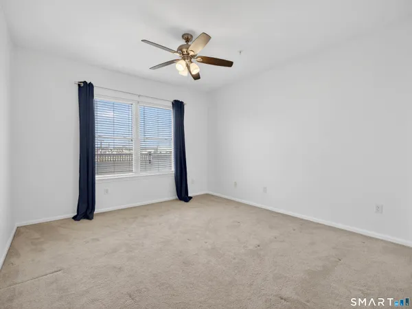 $350,000 | 400 Bank Street, Unit 104, New London, CT 06320