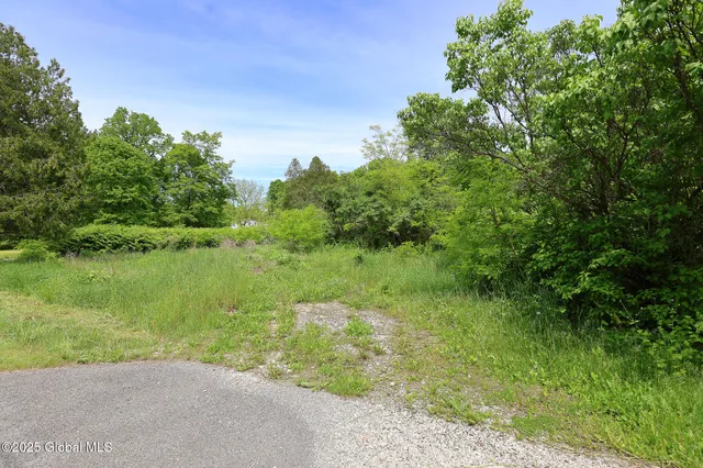 $39,900 | 143 Rarick Road, Bethlehem, NY 12158