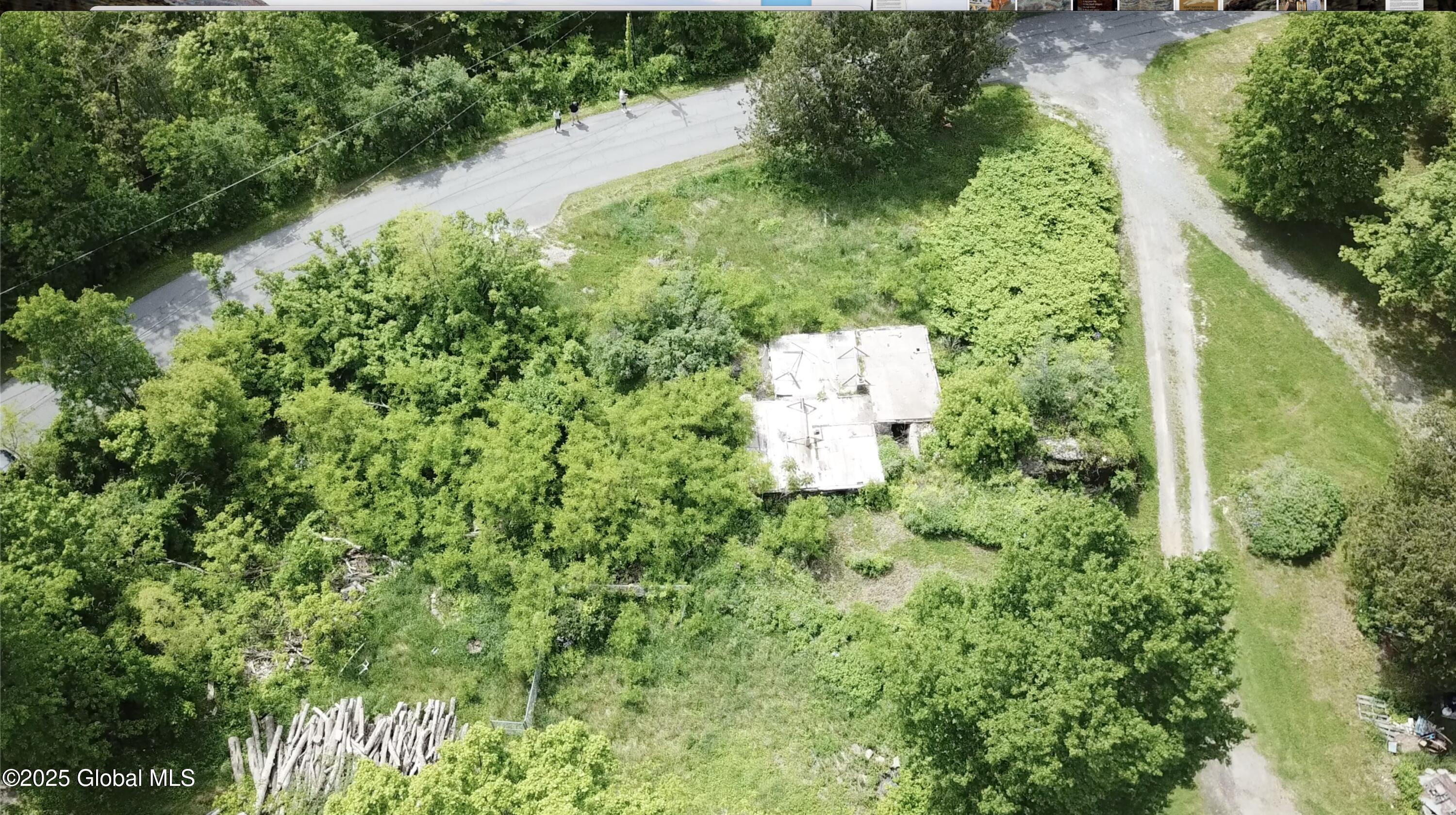 143 Rarick Road Bethlehem, NY 12158 - Photo 22 of 22 143RarickRd-21