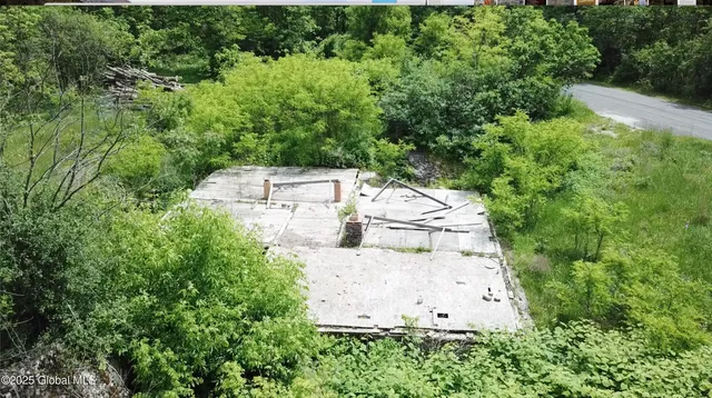 $39,900 | 143 Rarick Road, Bethlehem, NY 12158