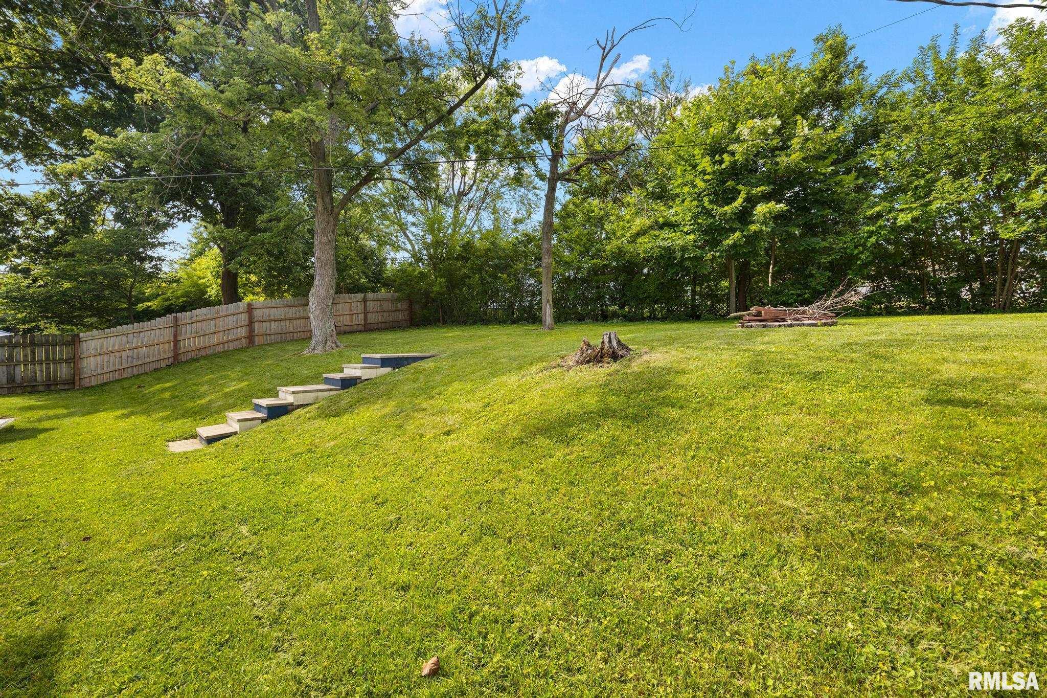 312 West Barrington Road Peoria, IL 61614 - Photo 27 of 28 Gallery Image 27