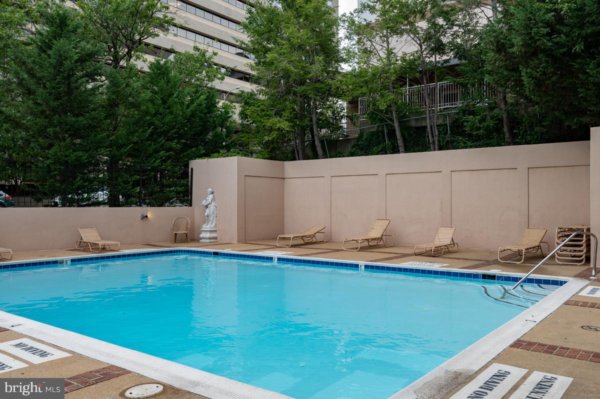 1301 North Courthouse Road, Unit 1106 Arlington, VA 22201 - Photo 48 of 48 Private outdoor pool