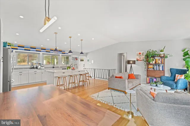 $639,000 | 13501 Collingwood Terrace, Silver Spring, MD 20904