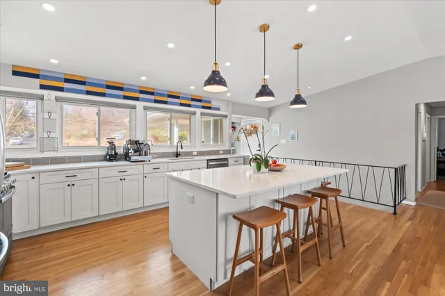 $639,000 | 13501 Collingwood Terrace, Silver Spring, MD 20904