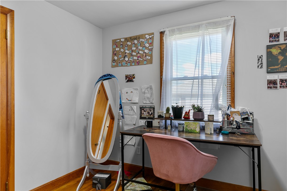 93 Perry Street Bristol, RI 02809 - Photo 19 of 40 Gallery Image 19