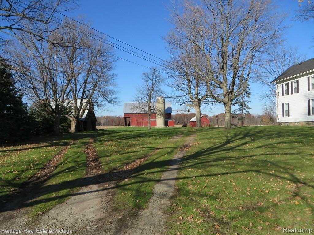 10413 Beard Road Byron, MI 48418 - Photo 17 of 17 IMG_2465.jpg